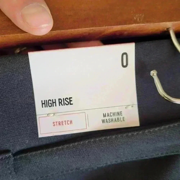 Brand New EXPRESS Women's Pencil Belt Skirt Black Size 0 Stetch High Rise - Picture 6 of 9